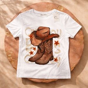 Rhinestone Tee with Brown Cowboy Boots & Hat womens size large XL NWT